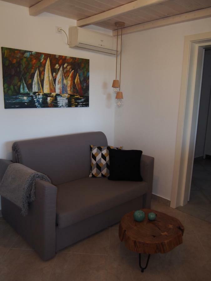 Thalatta Seaside Accommodation ซีลีอัมโมส ภายนอก รูปภาพ